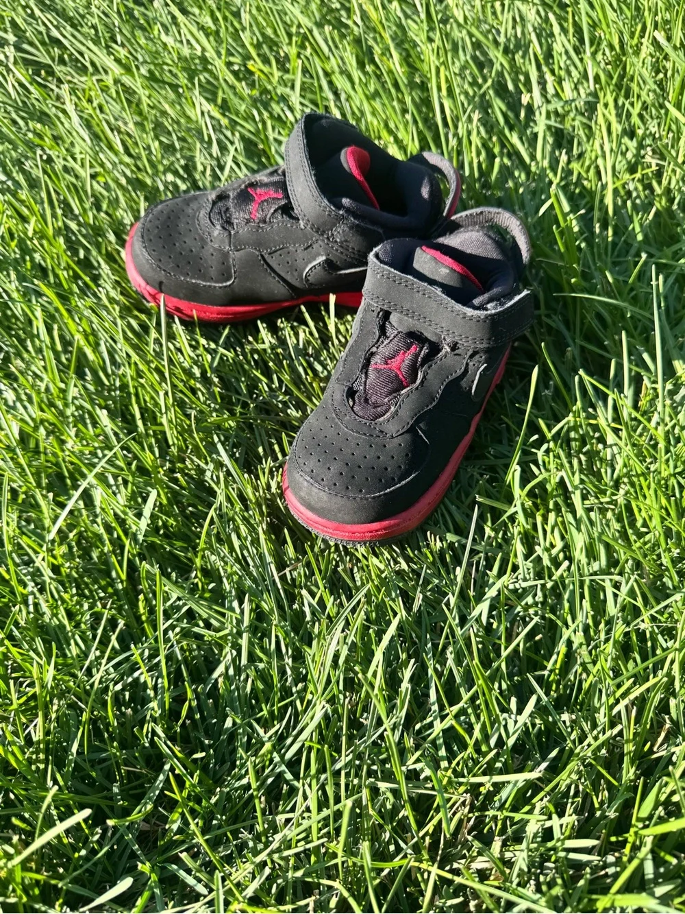 Jordan Fusion 6 Toddler Shoes Size 6C Black Red